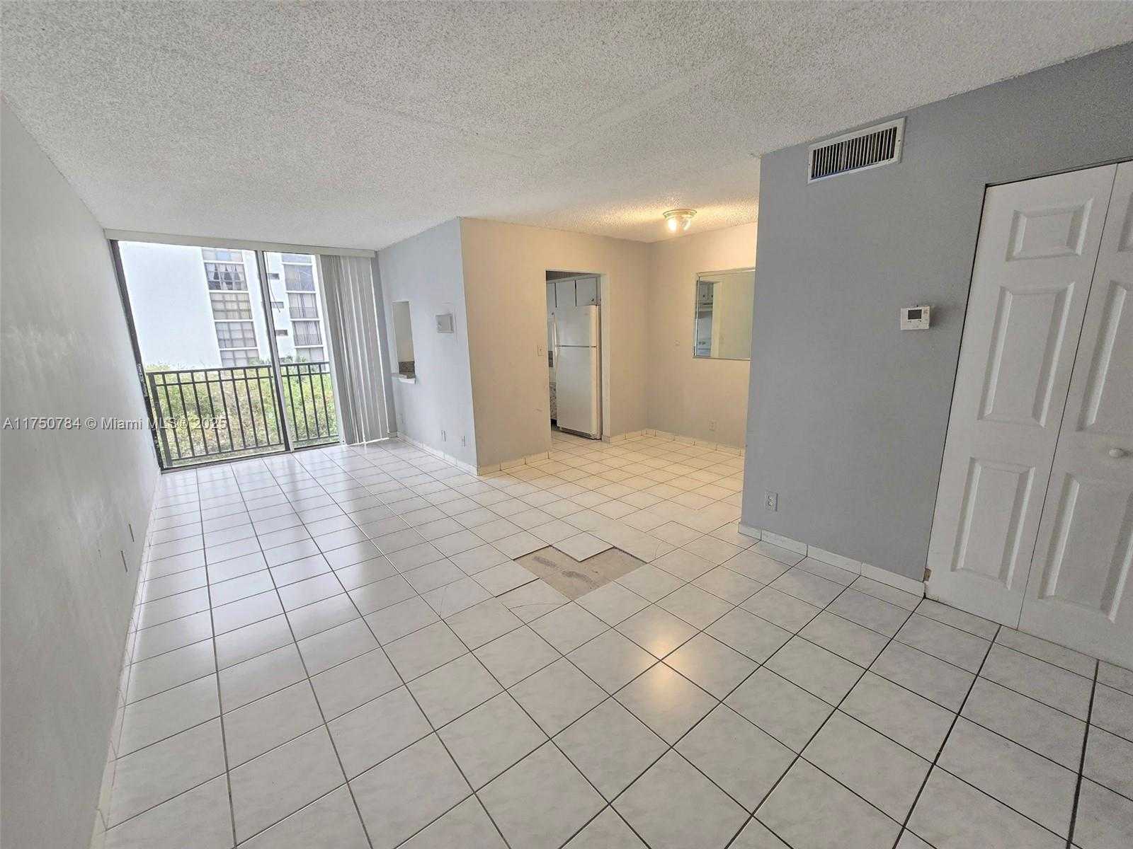 Small Image of 16919 NORTH BAY RD #517, Sunny Isles Beach Number 7