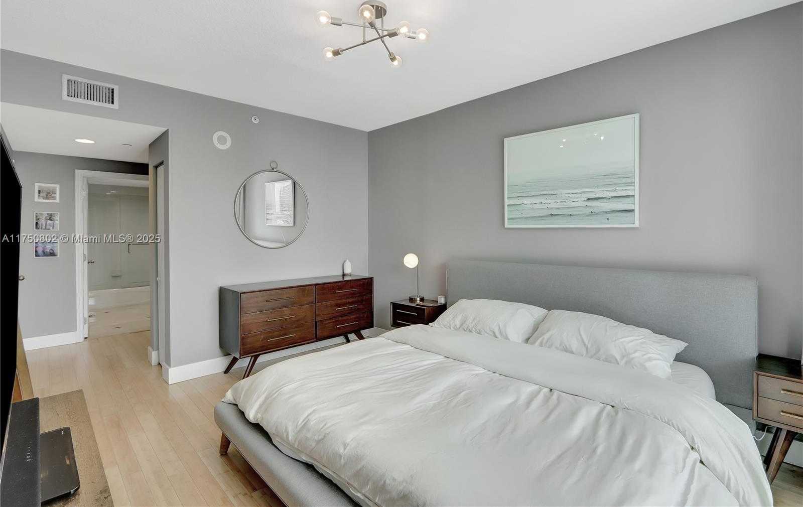 Small Image of 1250 SOUTH MIAMI AVE #2206, Miami Number 16