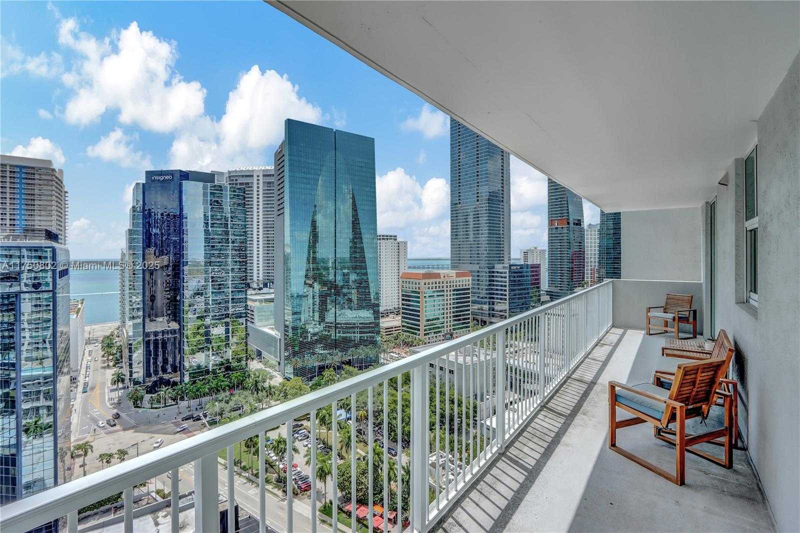 Small Image of 1250 SOUTH MIAMI AVE #2206, Miami Number 17