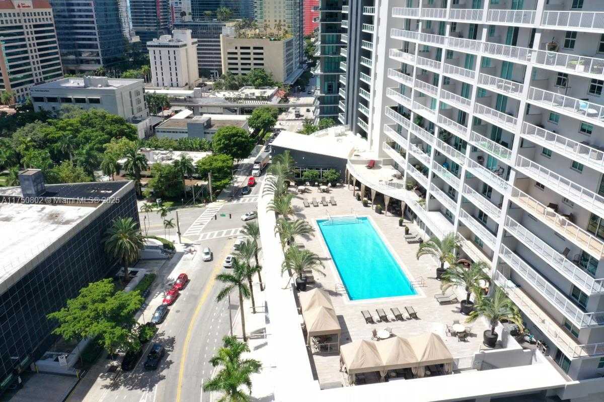 Small Image of 1250 SOUTH MIAMI AVE #2206, Miami Number 21