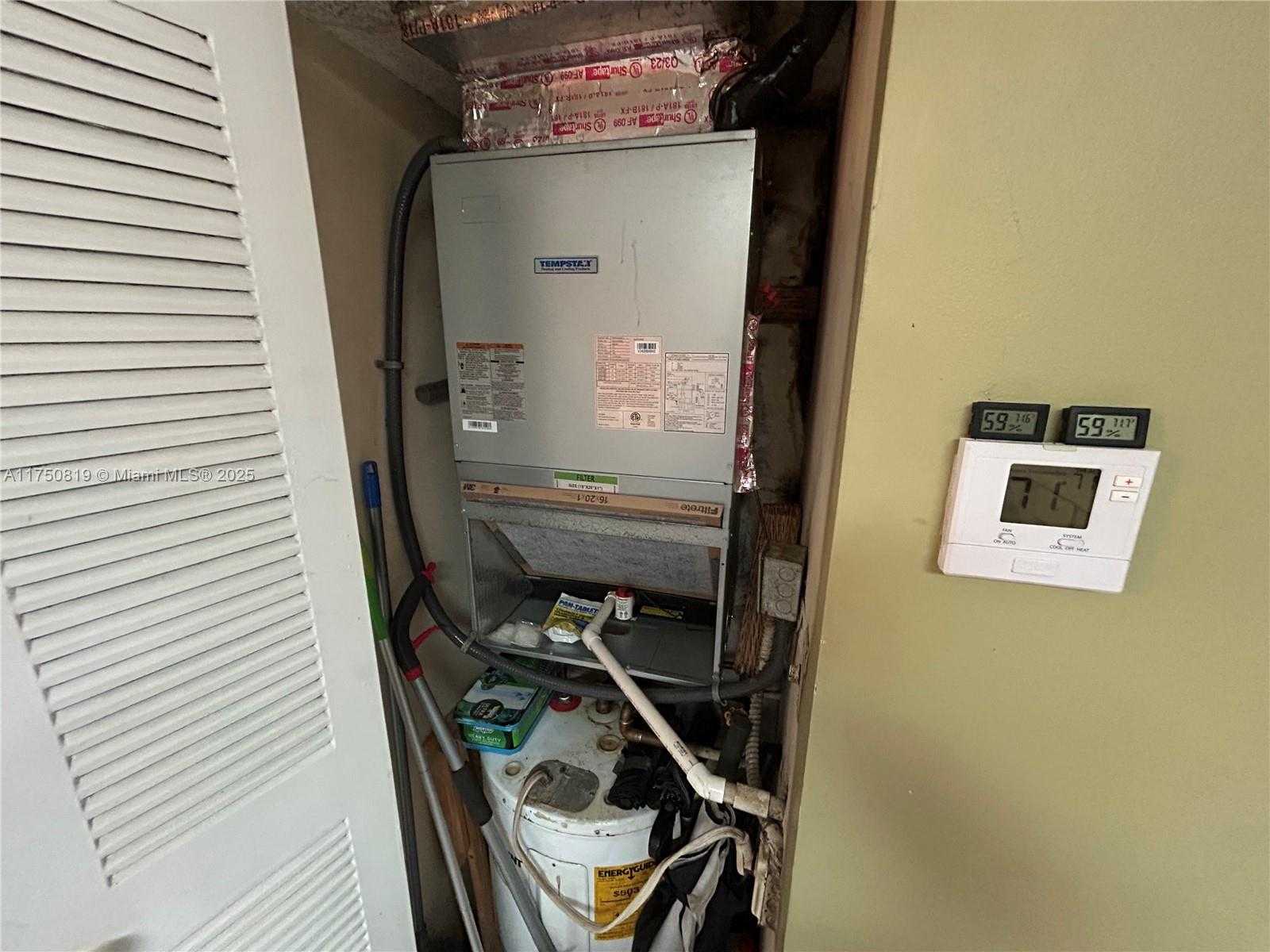 Small Image of 8710 NORTH SHERMAN CIR #402, Miramar Number 16