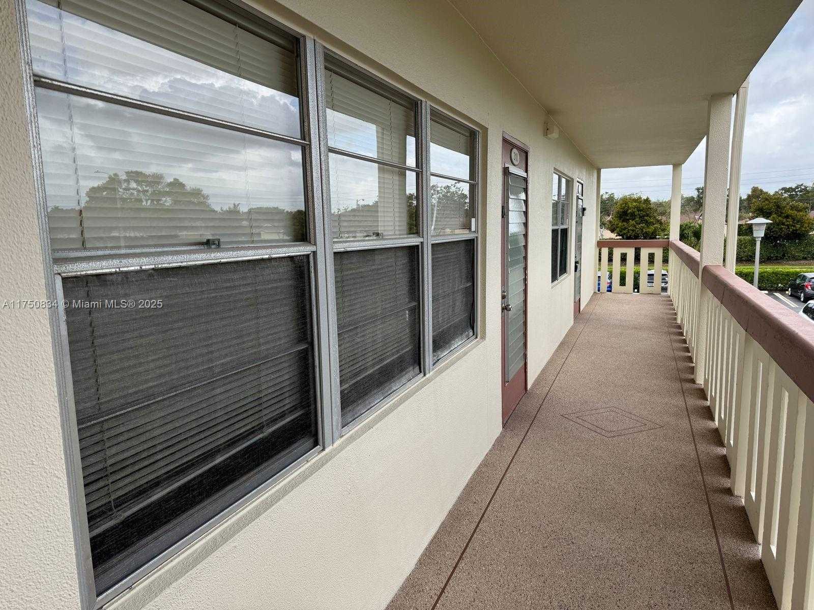 Small Image of 310 PRESTON H #310, Boca Raton Number 3
