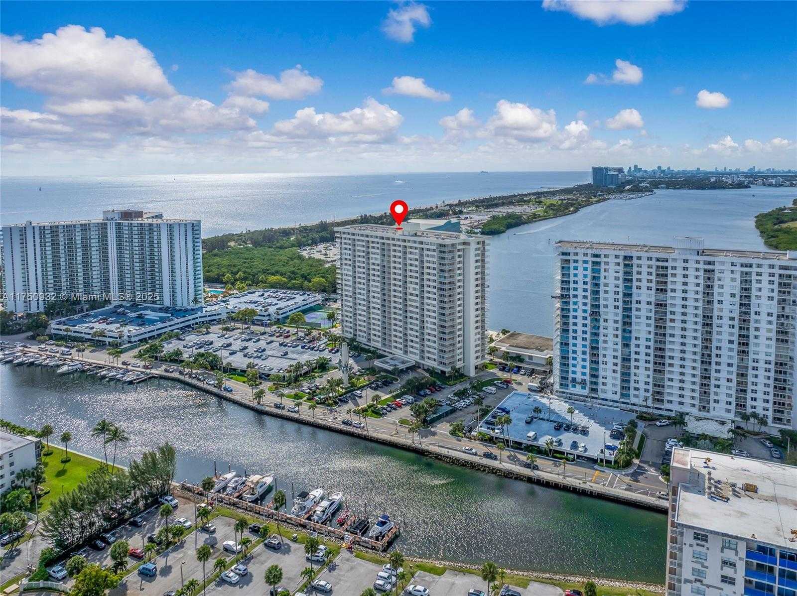 Small Image of 300 BAYVIEW DR #1614, Sunny Isles Beach Number 41
