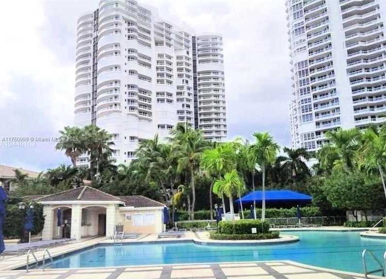 Small Image of 21050 POINT PL #501, Aventura Number 12