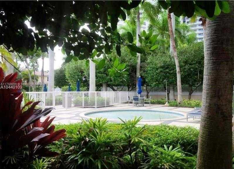 Small Image of 21050 POINT PL #501, Aventura Number 15