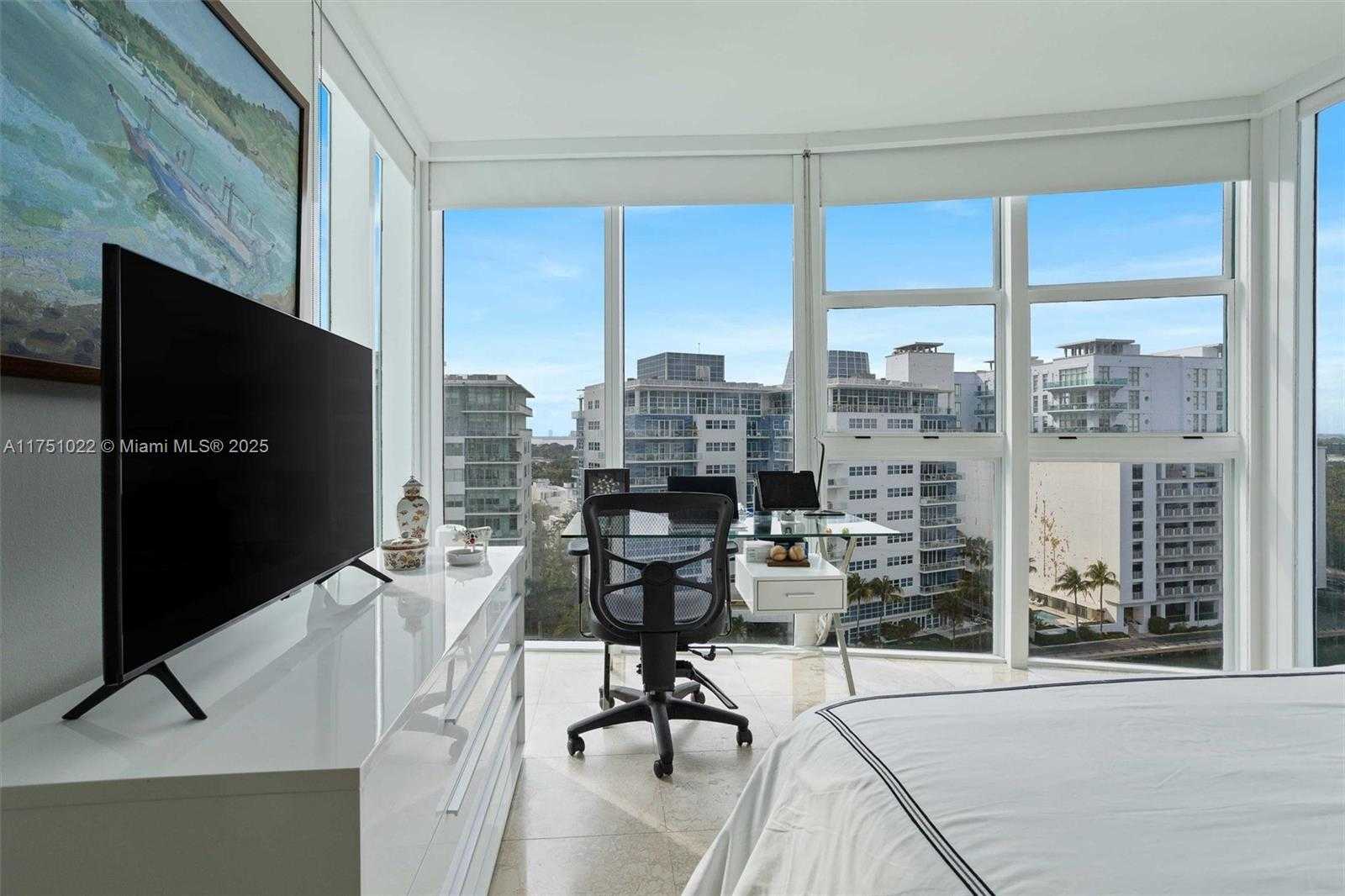 Small Image of 6000 INDIAN CREEK DR #11B, Miami Beach Number 21