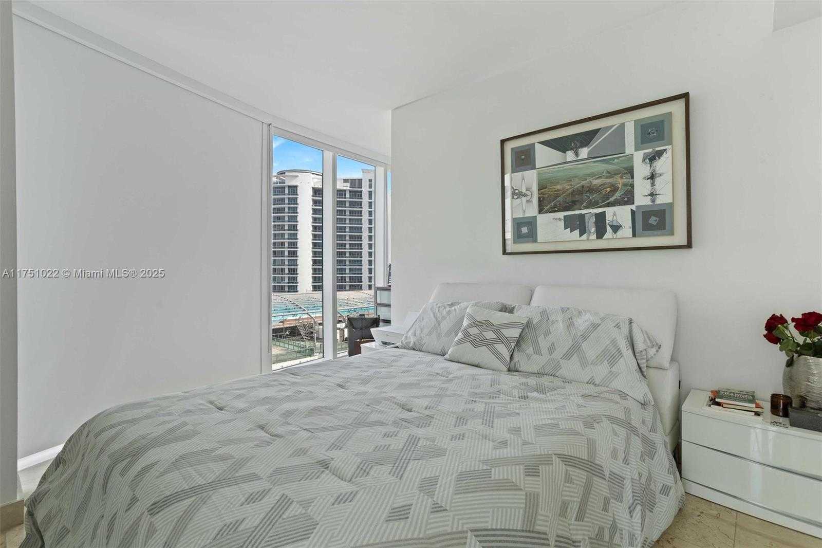 Small Image of 6000 INDIAN CREEK DR #11B, Miami Beach Number 27