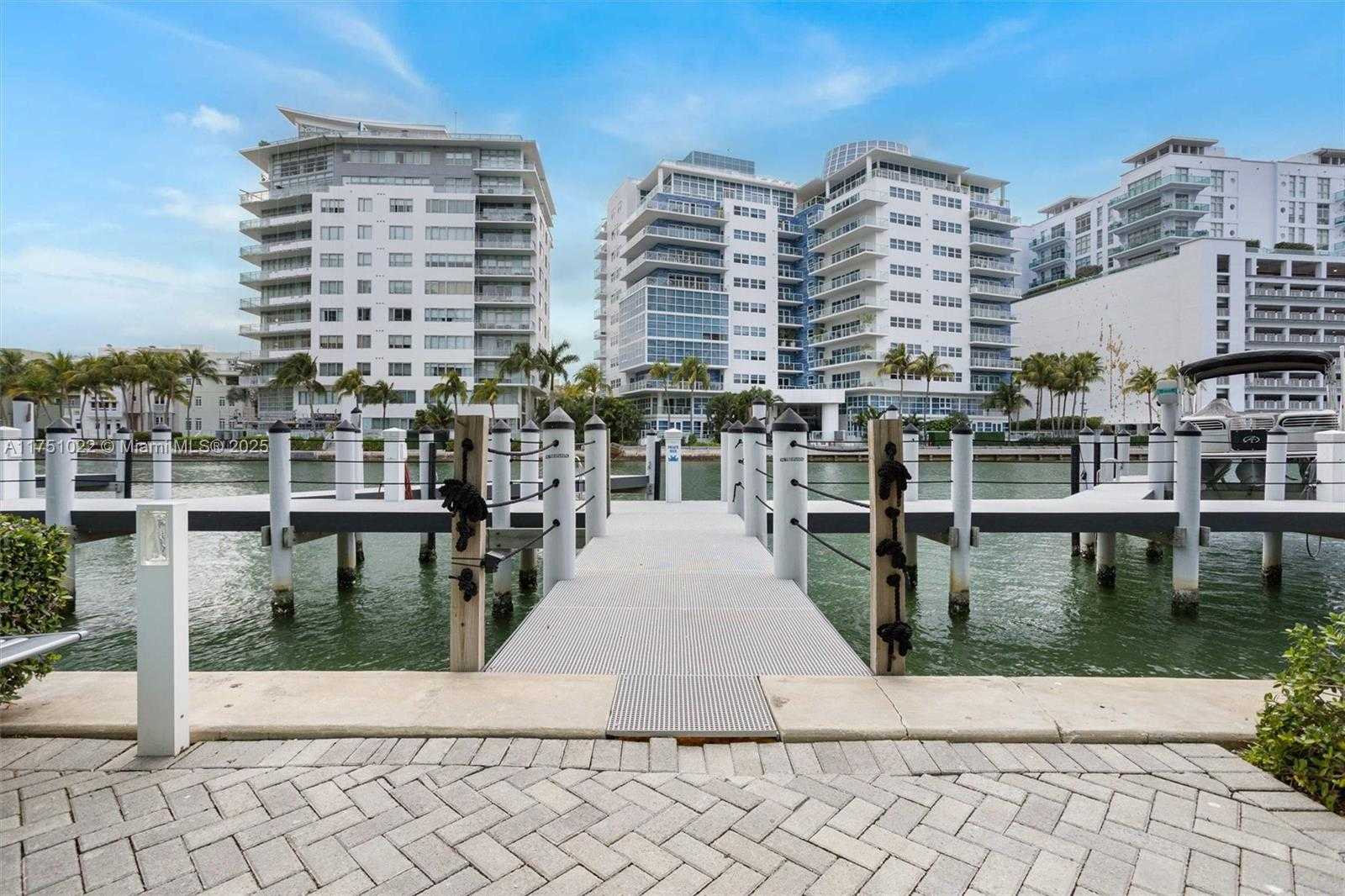 Small Image of 6000 INDIAN CREEK DR #11B, Miami Beach Number 38