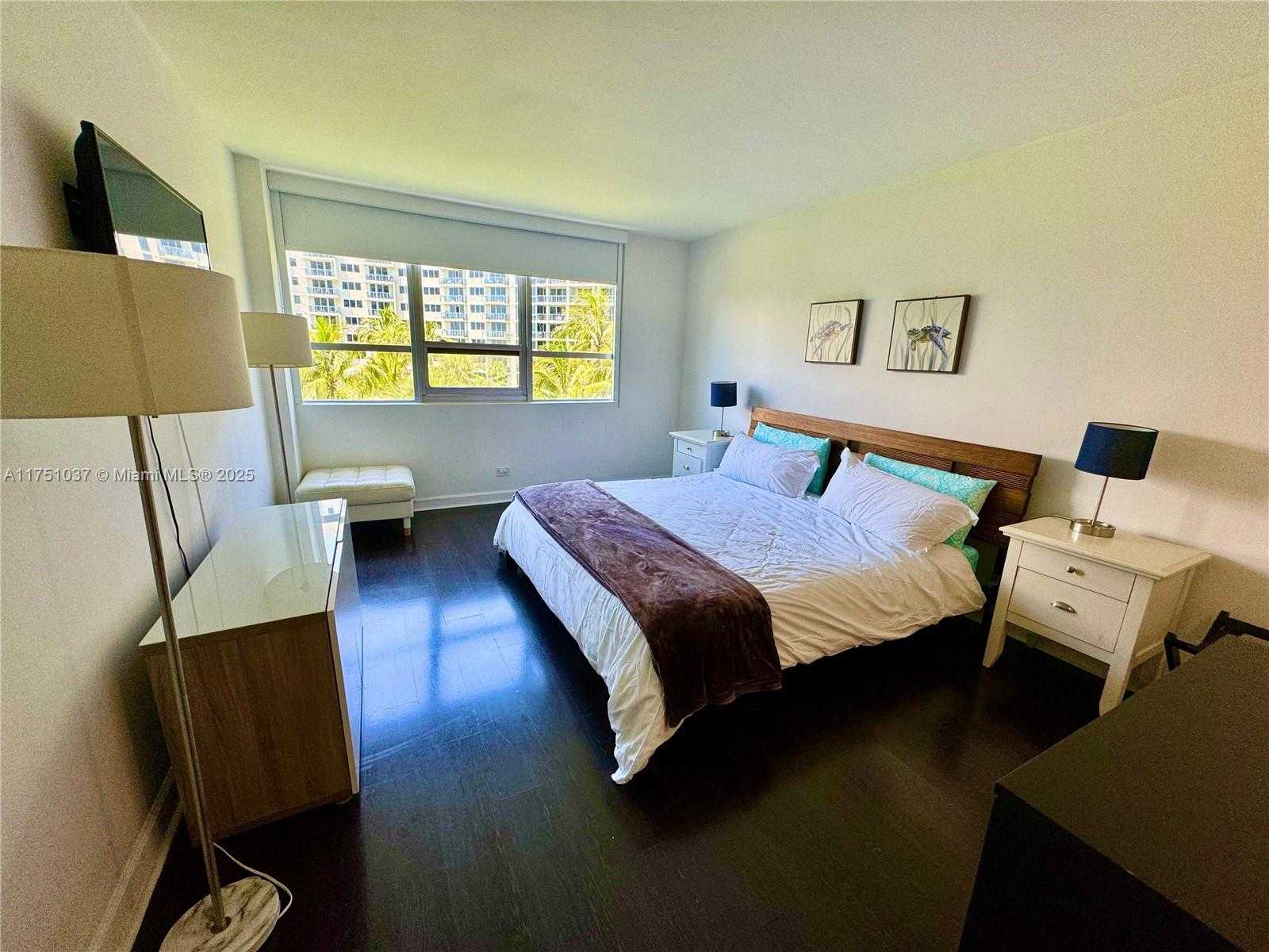 Small Image of 1500 BAY RD #462S, Miami Beach Number 9