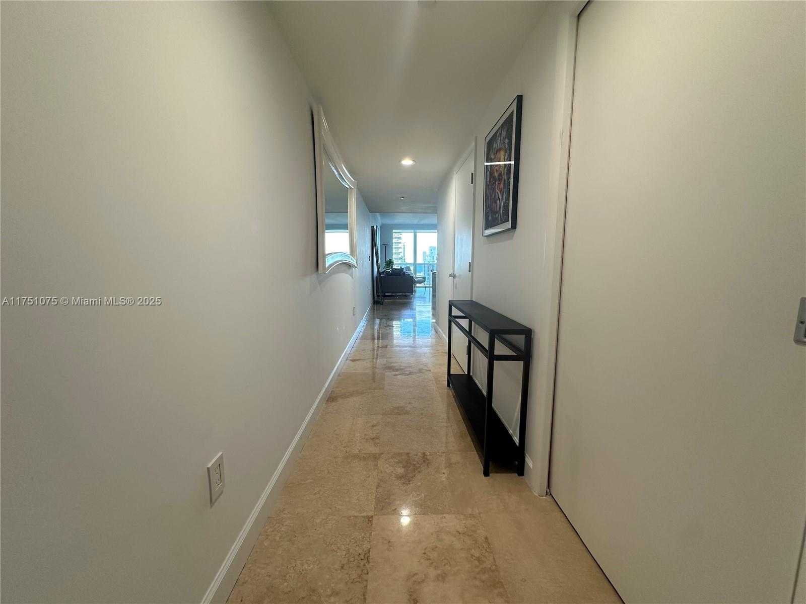 Small Image of 1830 SOUTH OCEAN DR #2510, Hallandale Beach Number 19
