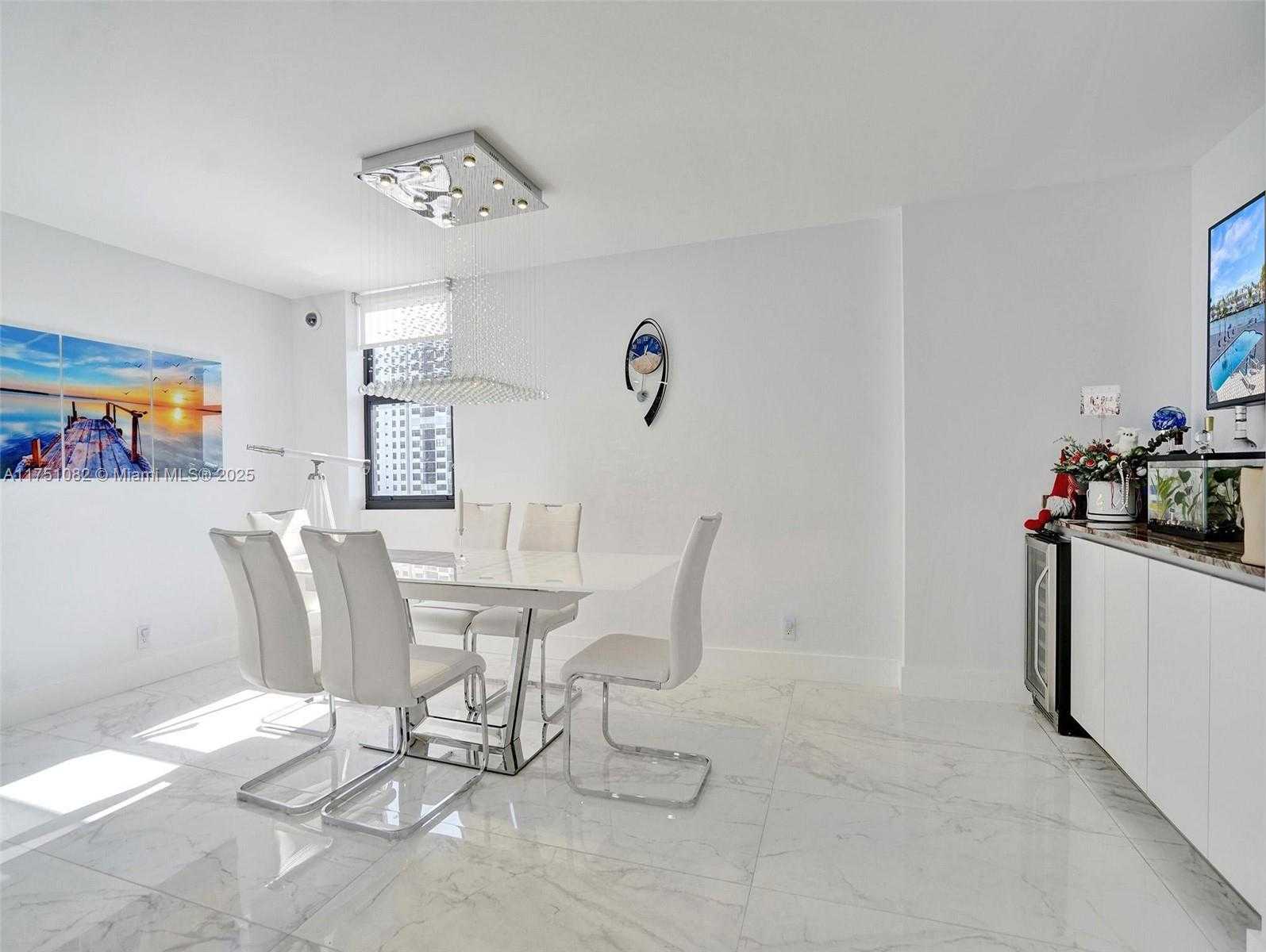 Small Image of 1600 SOUTH OCEAN DR #14K, Hollywood Number 14