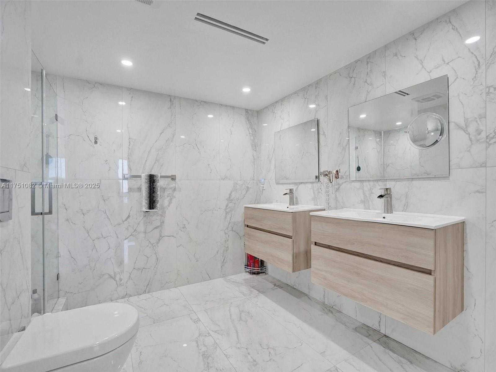 Small Image of 1600 SOUTH OCEAN DR #14K, Hollywood Number 19