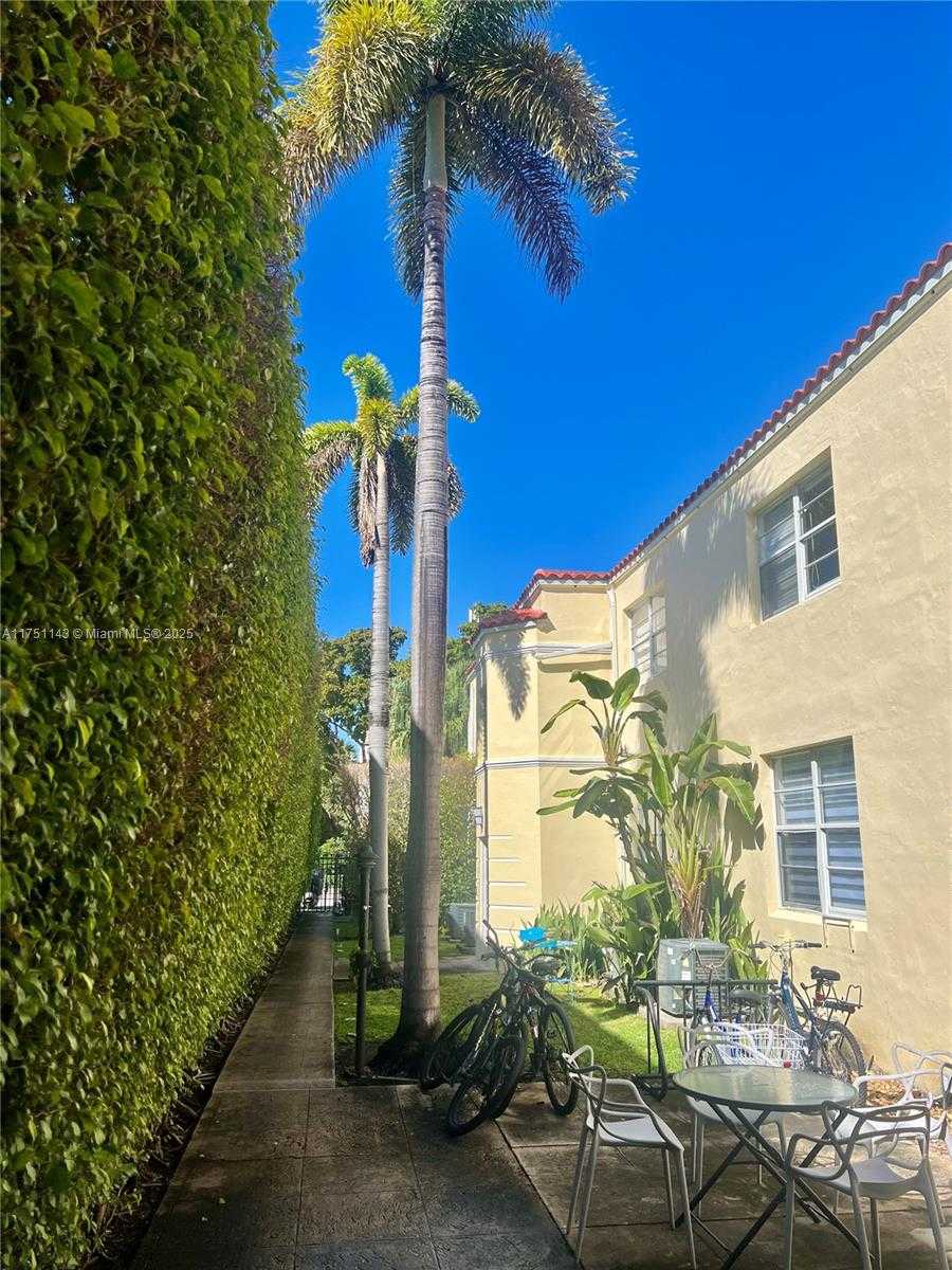 Small Image of 1535 MERIDIAN AVE #3, Miami Beach Number 33