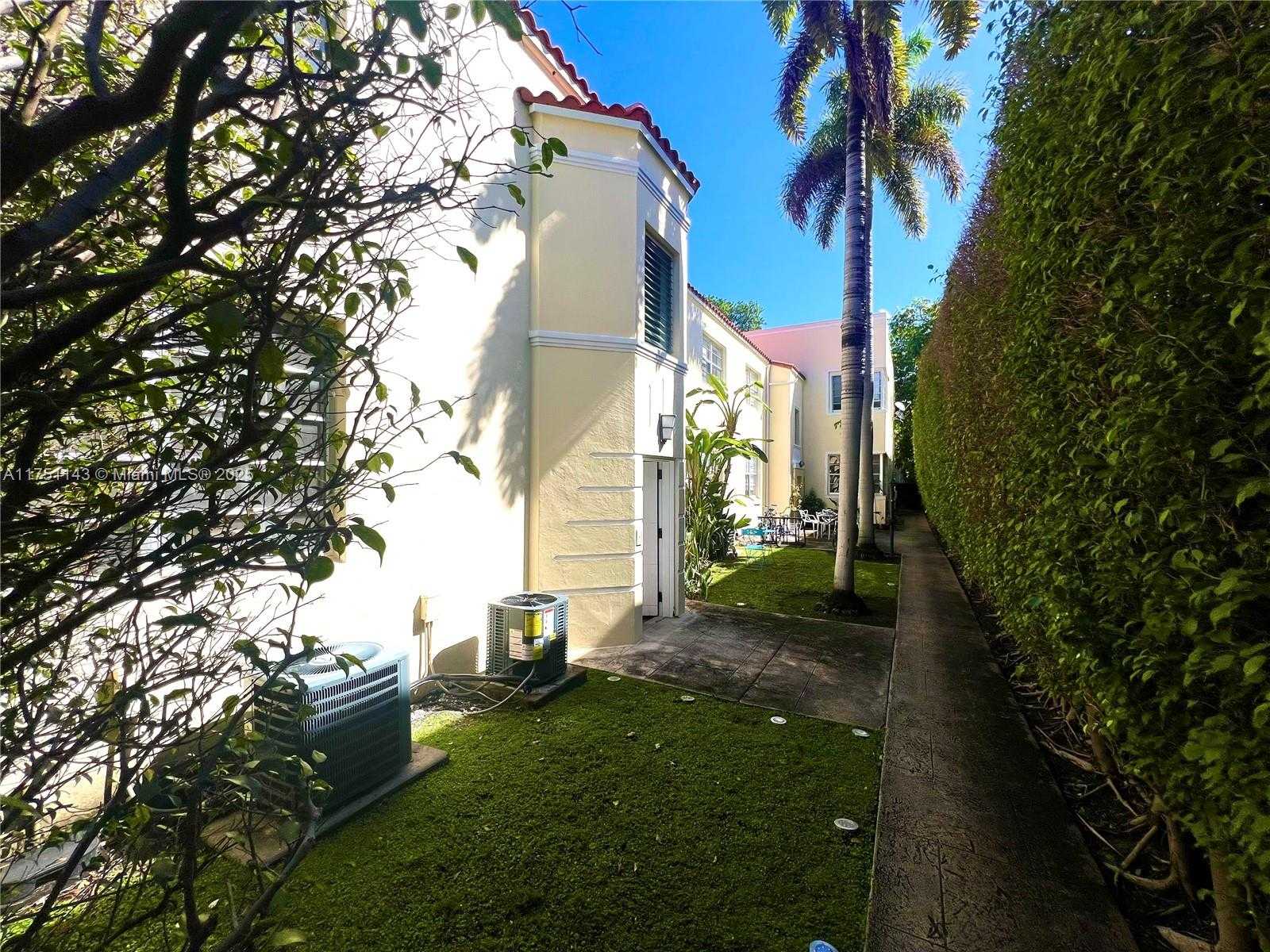 Small Image of 1535 MERIDIAN AVE #3, Miami Beach Number 34