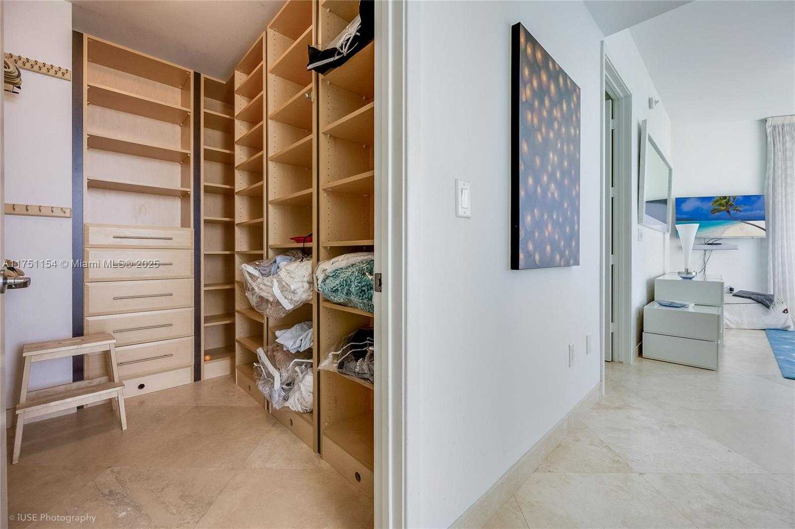 Small Image of 18101 COLLINS AVE #4909, Sunny Isles Beach Number 11