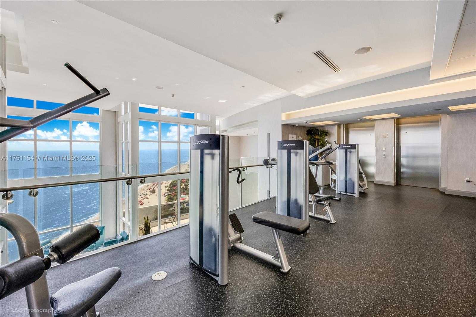 Small Image of 18101 COLLINS AVE #4909, Sunny Isles Beach Number 20