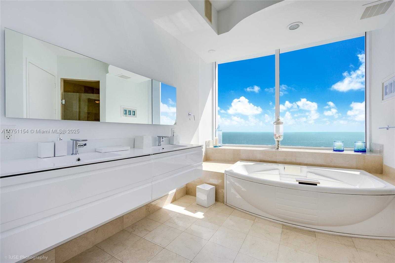 Small Image of 18101 COLLINS AVE #4909, Sunny Isles Beach Number 8