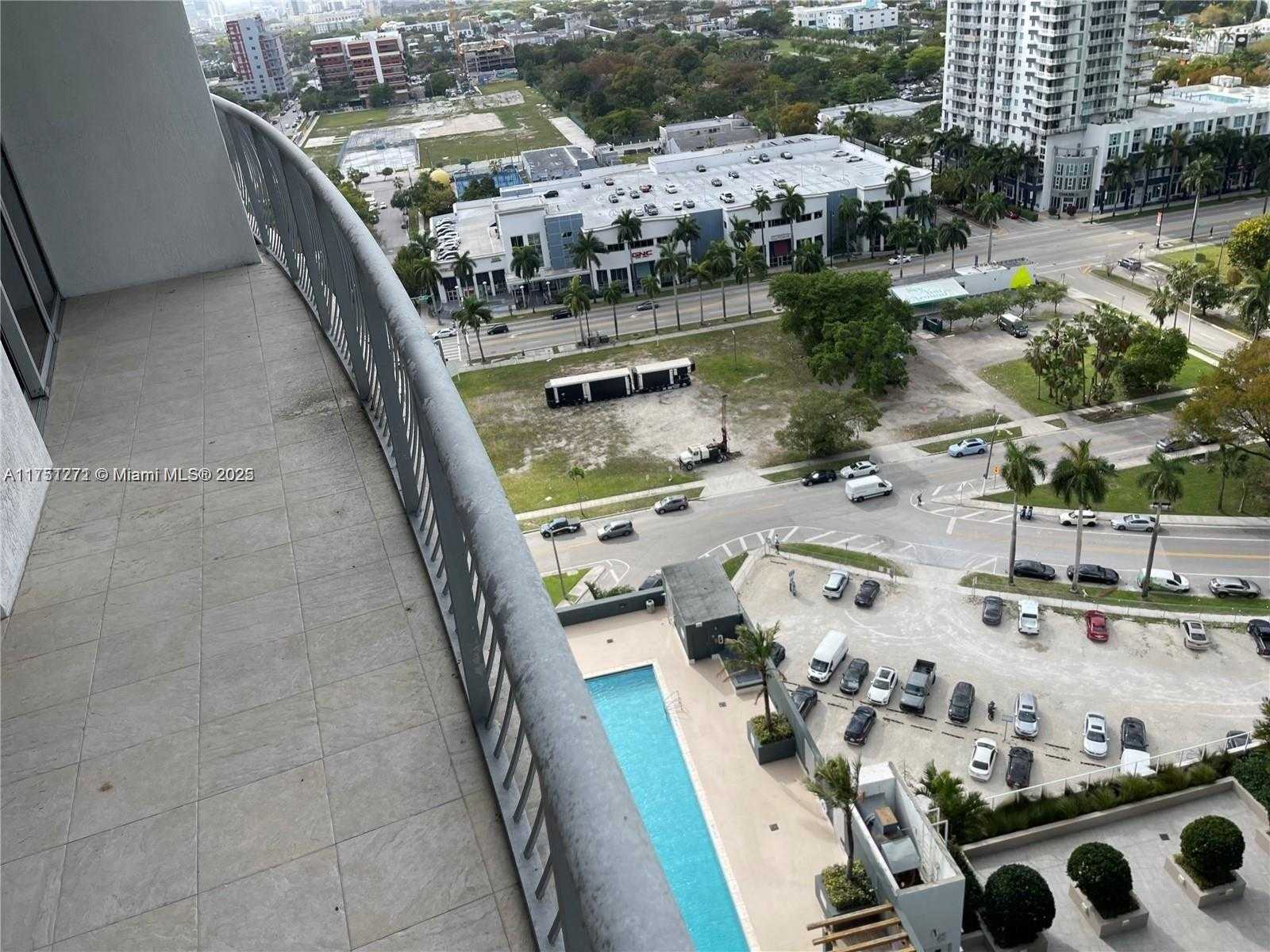 Small Image of 1750 NORTH BAYSHORE DR #2309, Miami Number 7
