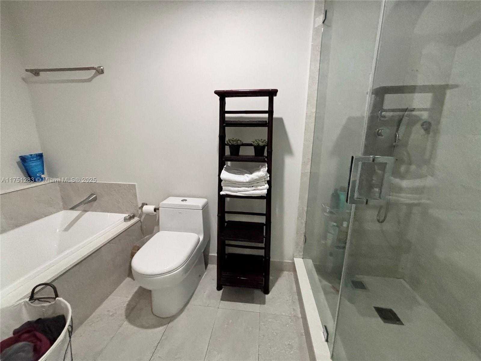 Small Image of 488 NORTH EAST 18TH ST #1904, Miami Number 4