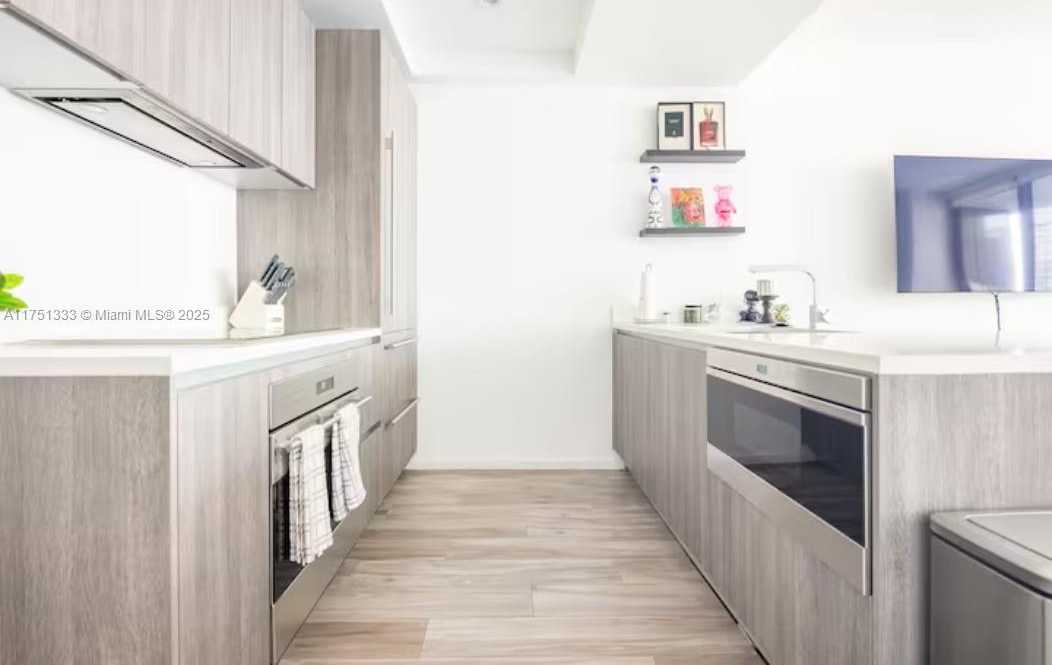 Small Image of 801 SOUTH MIAMI AVE #1703, Miami Number 3