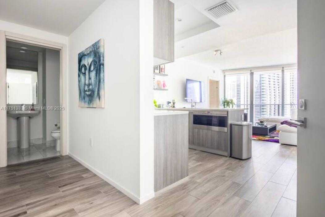 Small Image of 801 SOUTH MIAMI AVE #1703, Miami Number 4