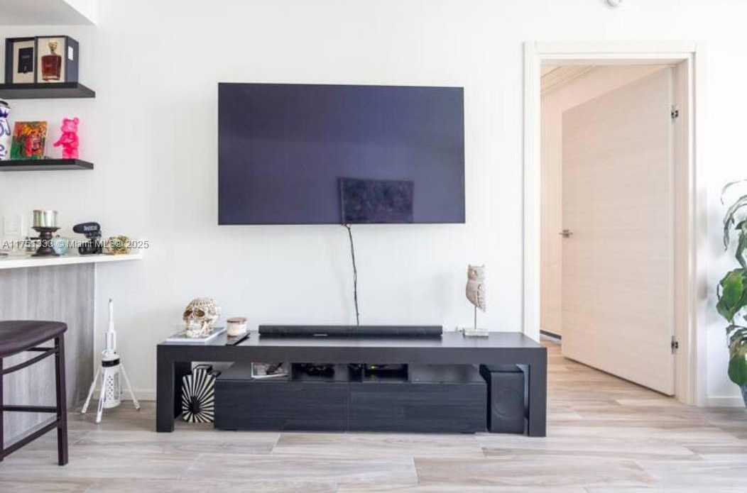 Small Image of 801 SOUTH MIAMI AVE #1703, Miami Number 8