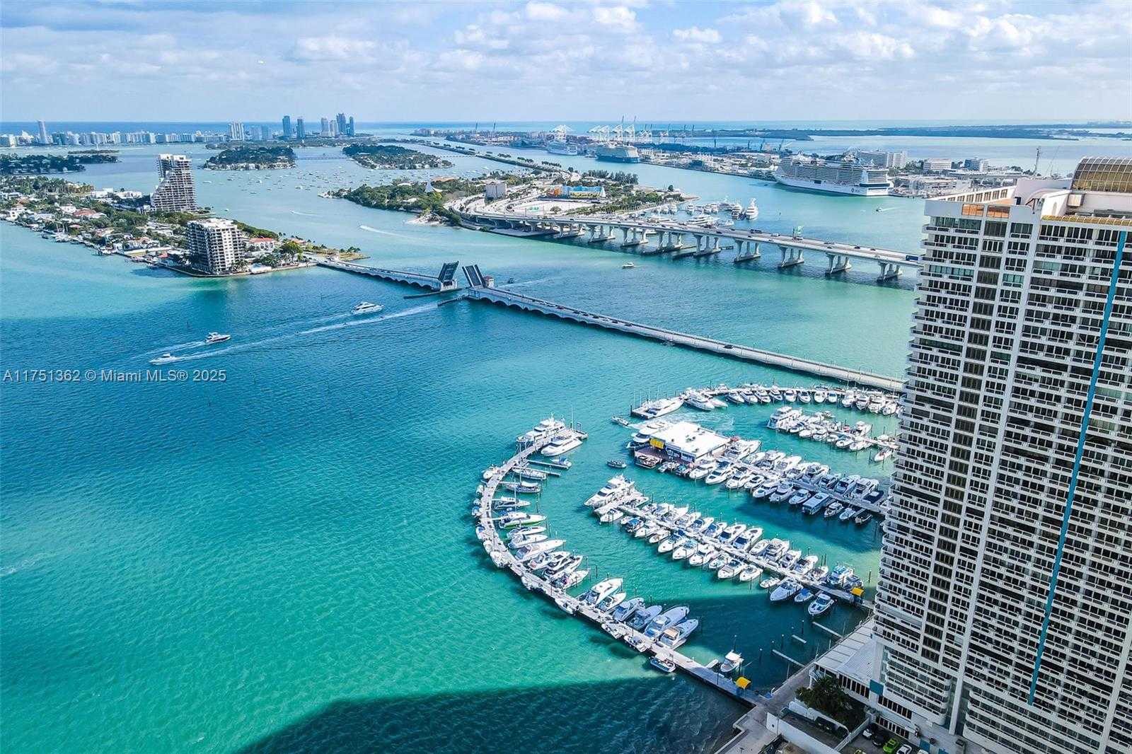 Small Image of 1717 NORTH BAYSHORE DR #A-3455, Miami Number 27