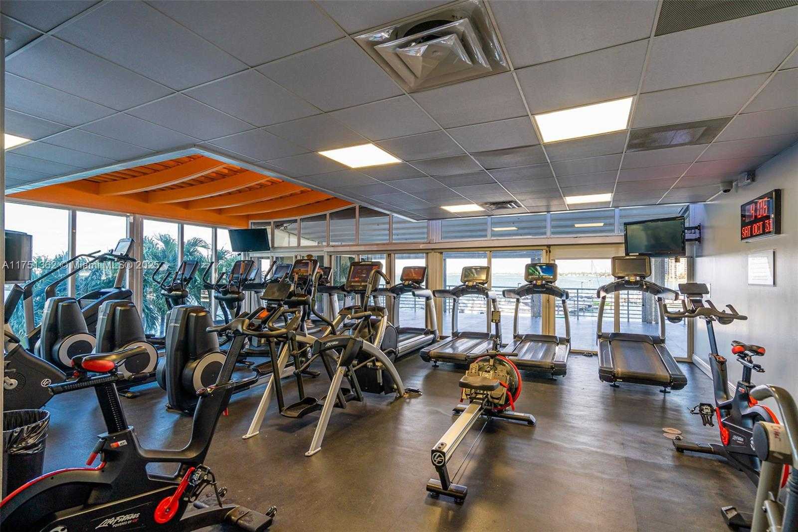 Small Image of 1717 NORTH BAYSHORE DR #A-3455, Miami Number 31