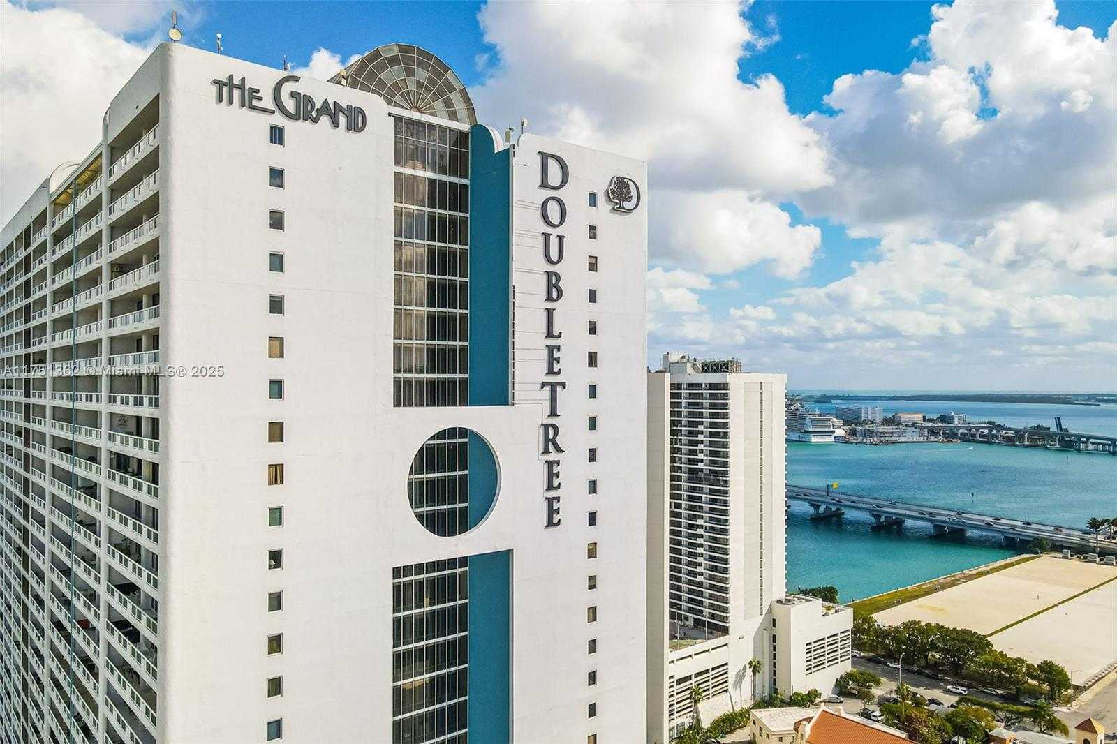 Small Image of 1717 NORTH BAYSHORE DR #A-3455, Miami Number 37