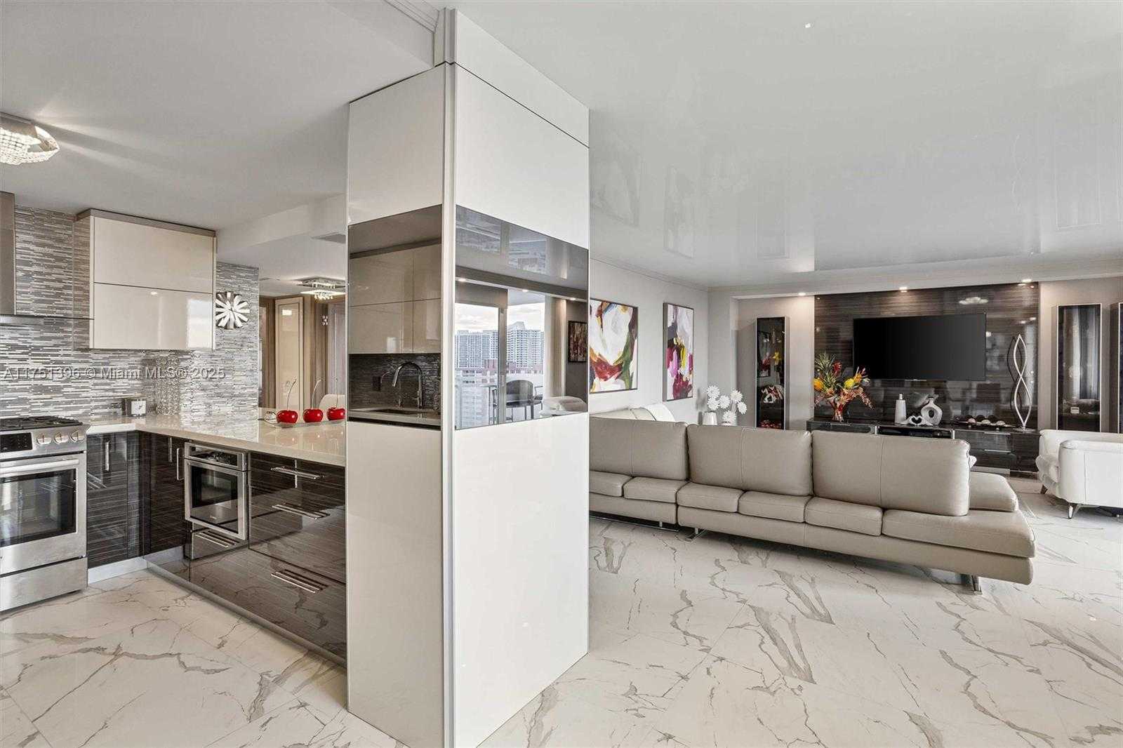 Small Image of 2030 SOUTH OCEAN DR #1607, Hallandale Beach Number 10