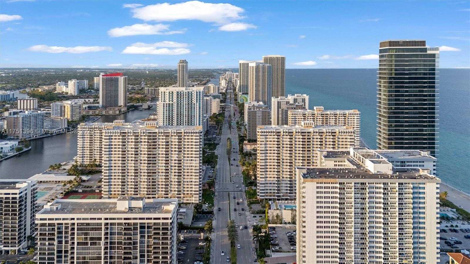 Small Image of 2030 SOUTH OCEAN DR #1607, Hallandale Beach Number 29