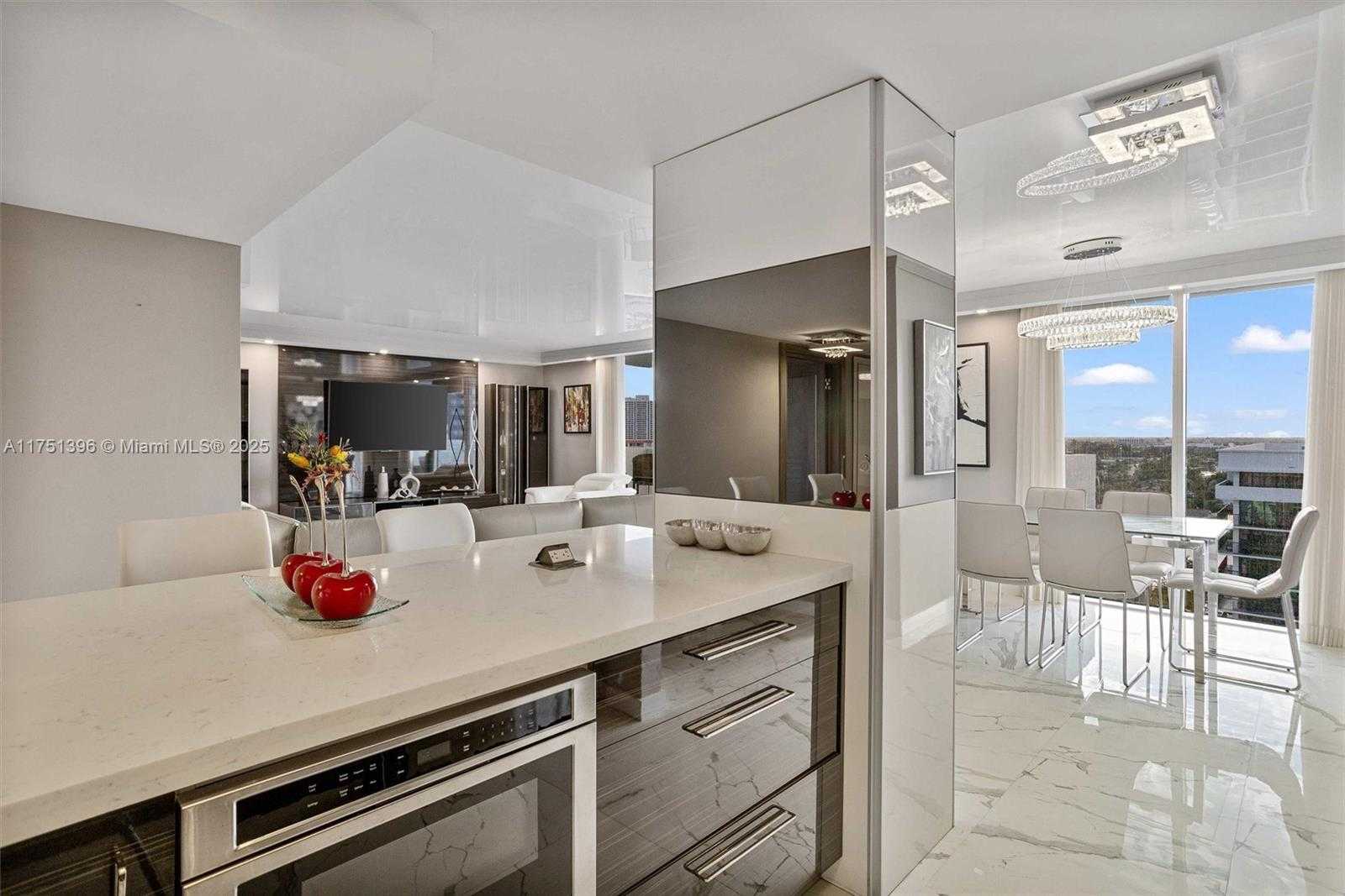 Small Image of 2030 SOUTH OCEAN DR #1607, Hallandale Beach Number 9