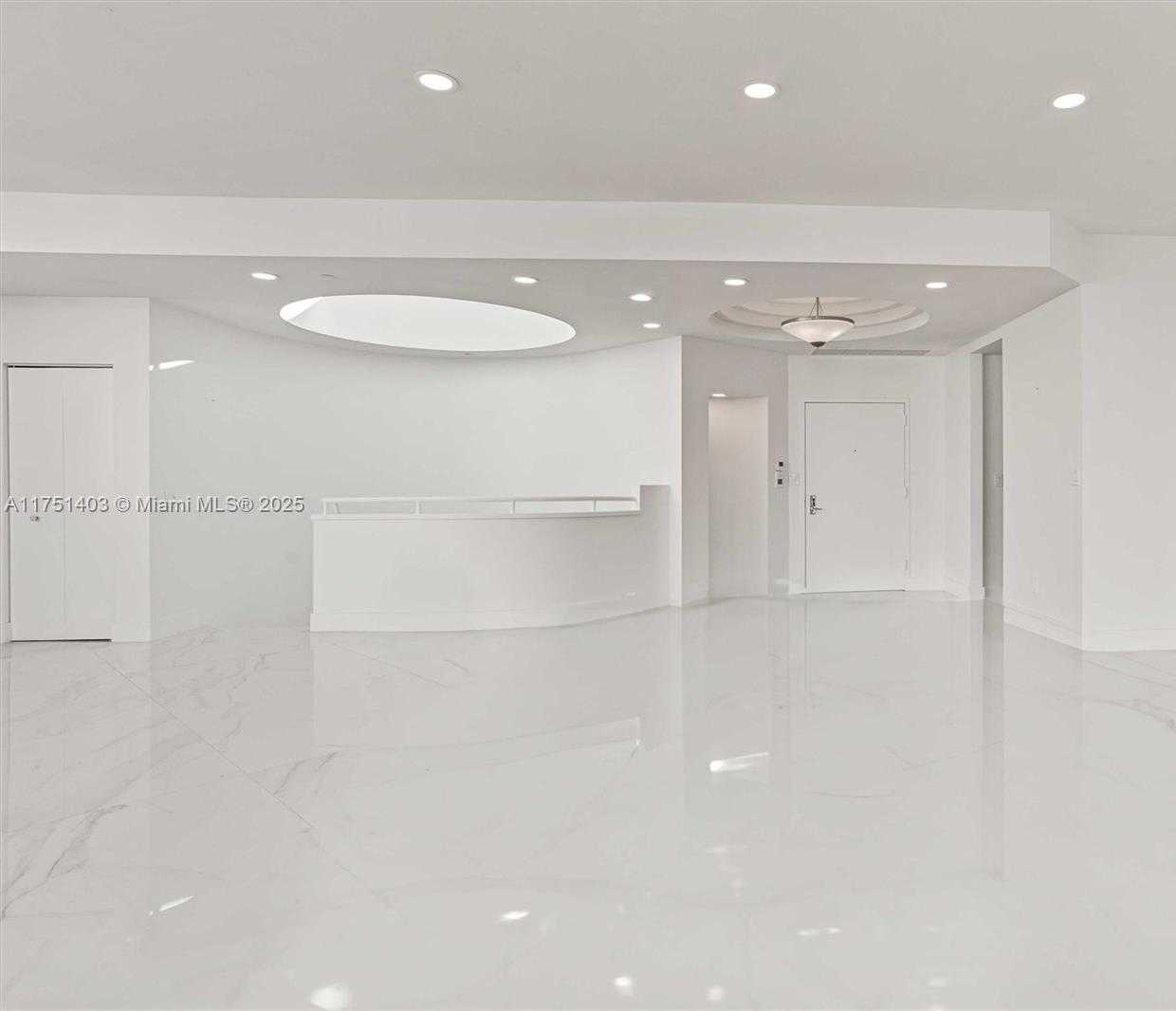 Small Image of 2000 ISLAND BLVD #PH-5, Aventura Number 11