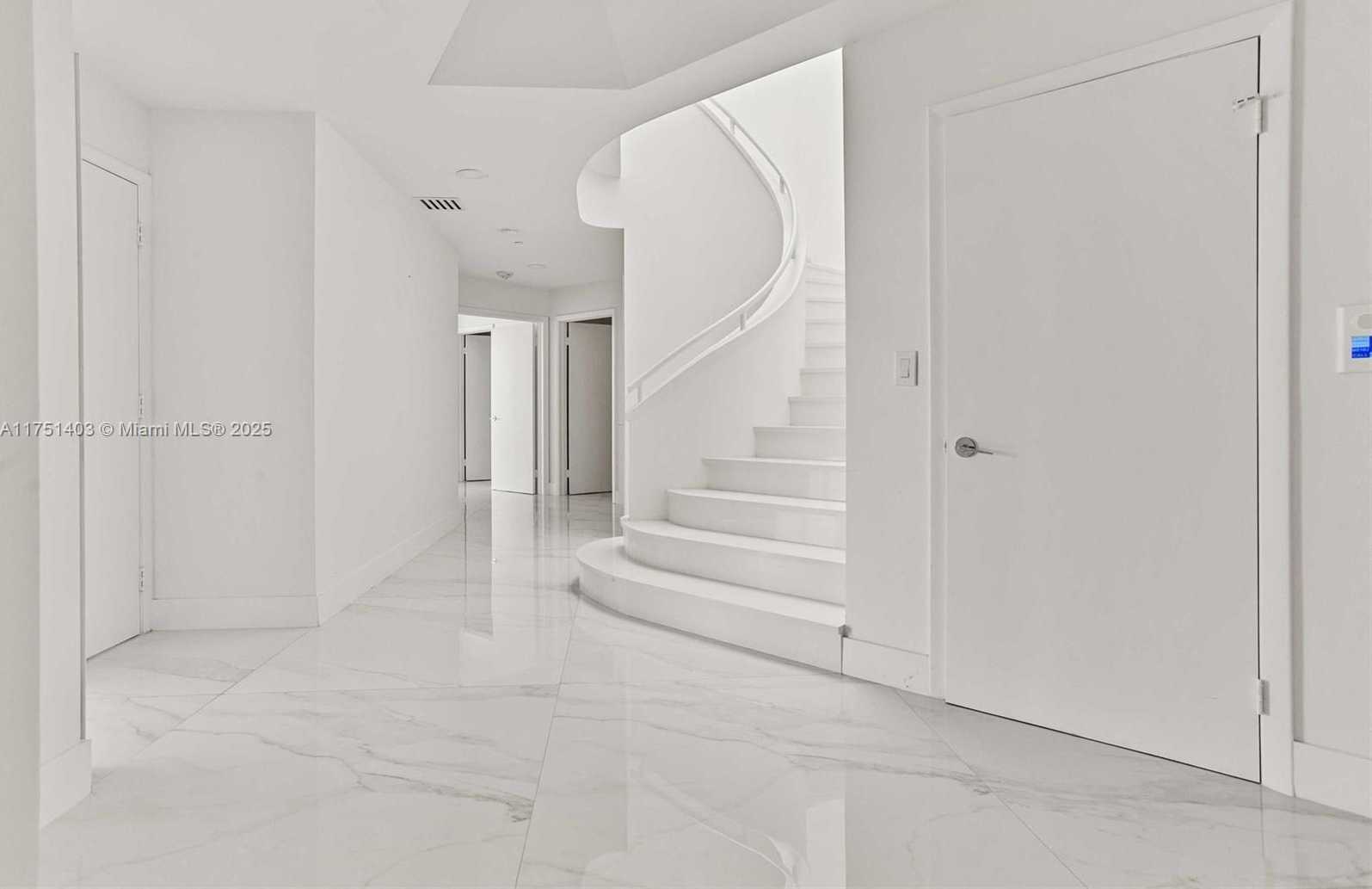 Small Image of 2000 ISLAND BLVD #PH-5, Aventura Number 17