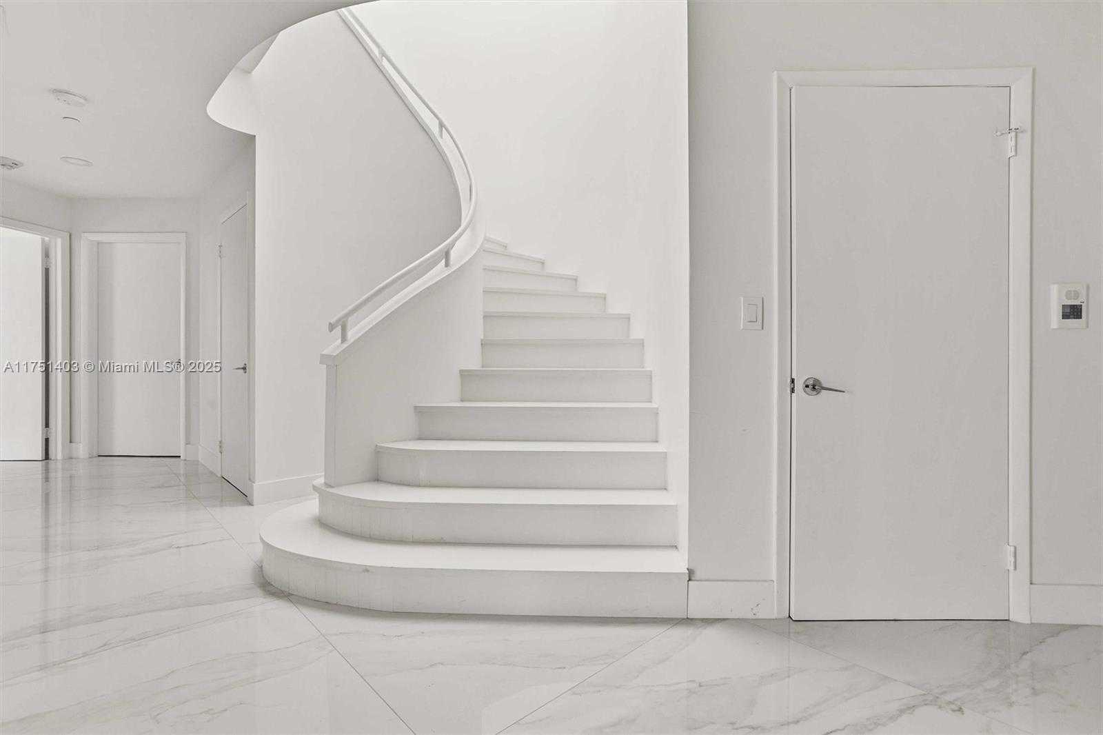 Small Image of 2000 ISLAND BLVD #PH-5, Aventura Number 18