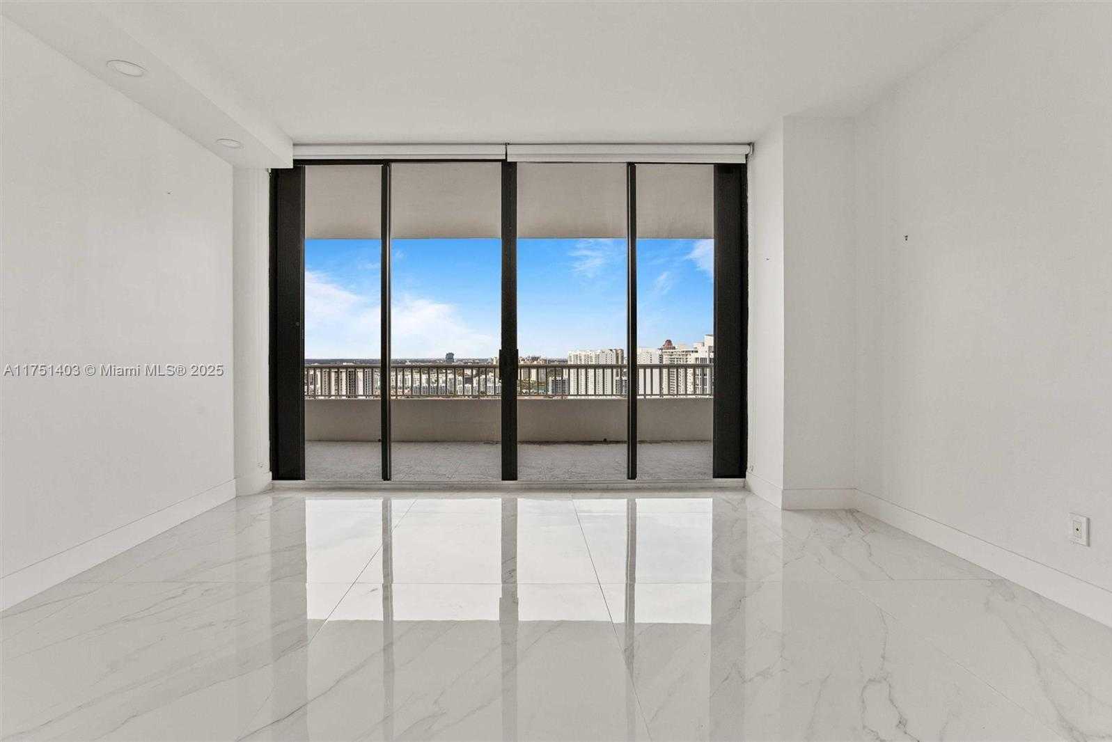 Small Image of 2000 ISLAND BLVD #PH-5, Aventura Number 28