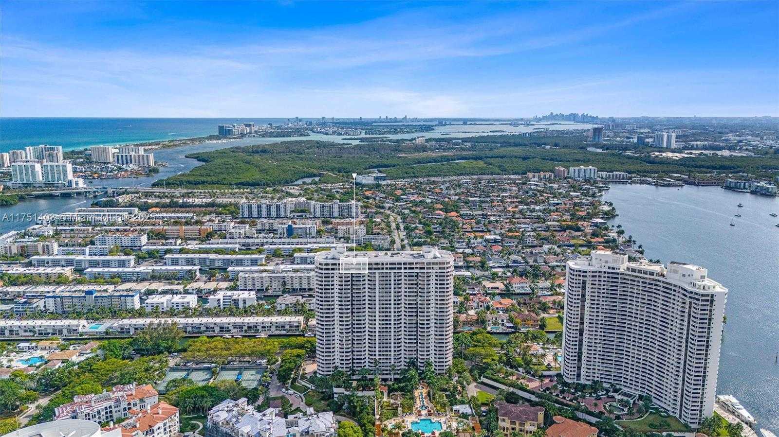 Small Image of 2000 ISLAND BLVD #PH-5, Aventura Number 50