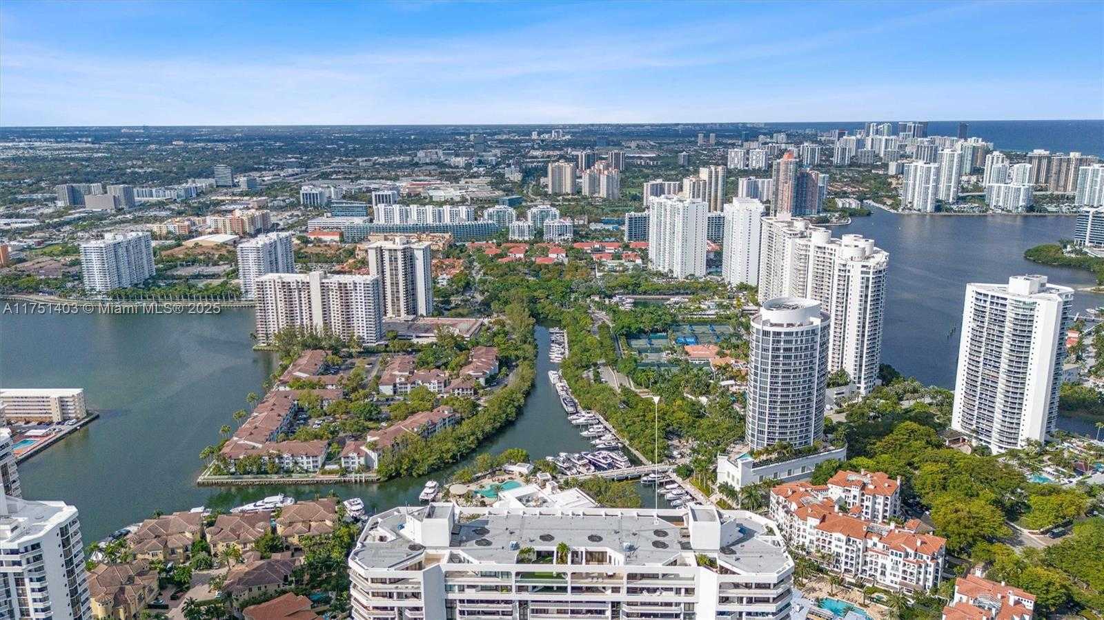 Small Image of 2000 ISLAND BLVD #PH-5, Aventura Number 51