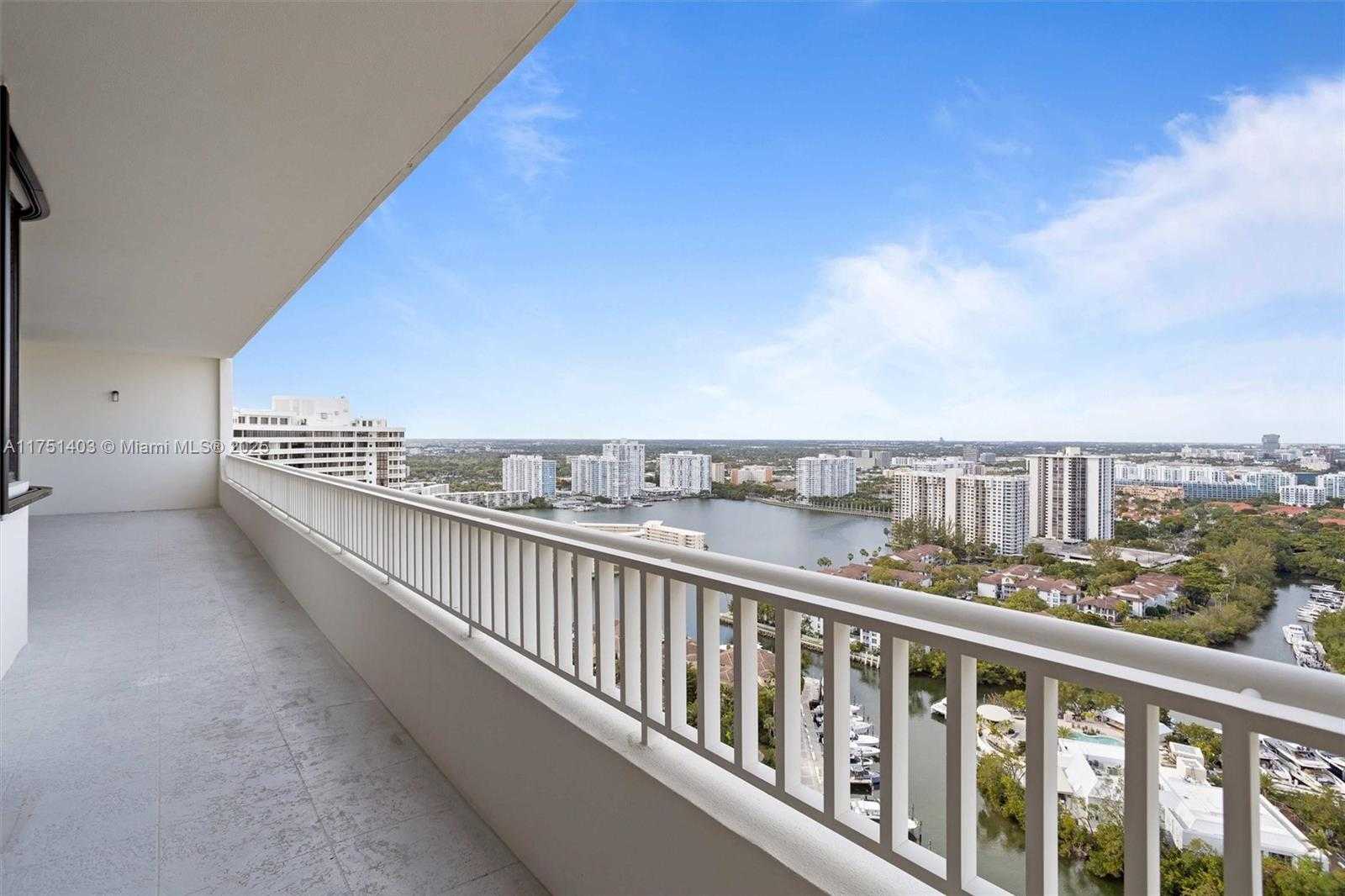 Small Image of 2000 ISLAND BLVD #PH-5, Aventura Number 6
