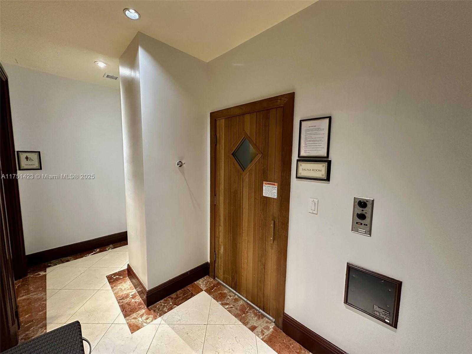 Small Image of 20201 EAST COUNTRY CLUB DR #308, Aventura Number 68