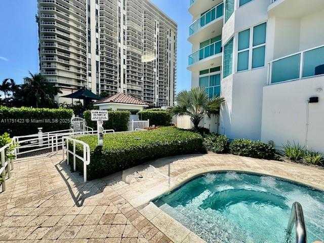 Small Image of 20201 EAST COUNTRY CLUB DR #308, Aventura Number 77