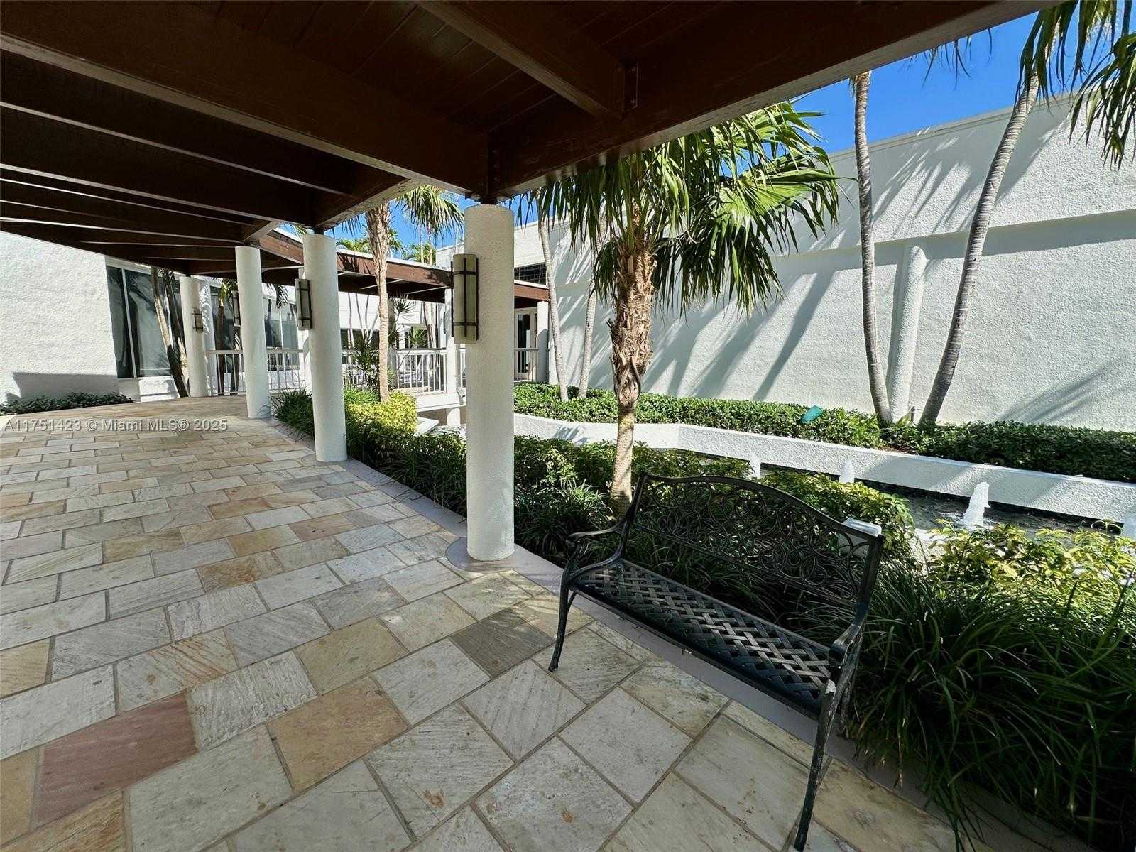 Small Image of 20201 EAST COUNTRY CLUB DR #308, Aventura Number 87