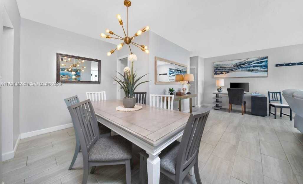Small Image of 3801 SOUTH OCEAN DR #11N, Hollywood Number 11