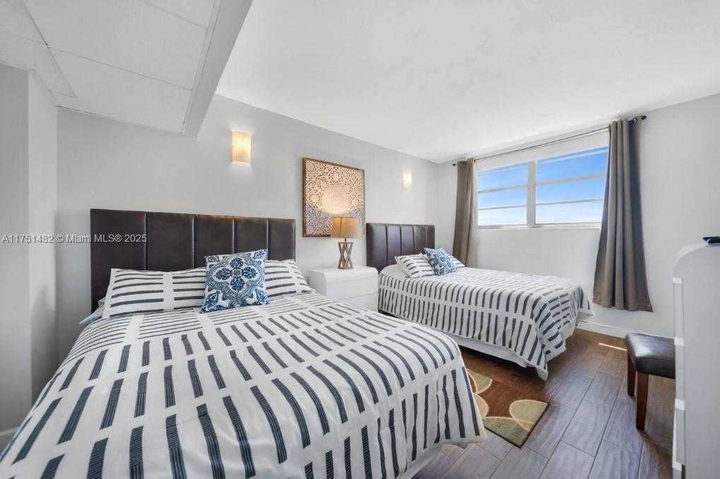 Small Image of 3801 SOUTH OCEAN DR #11N, Hollywood Number 17