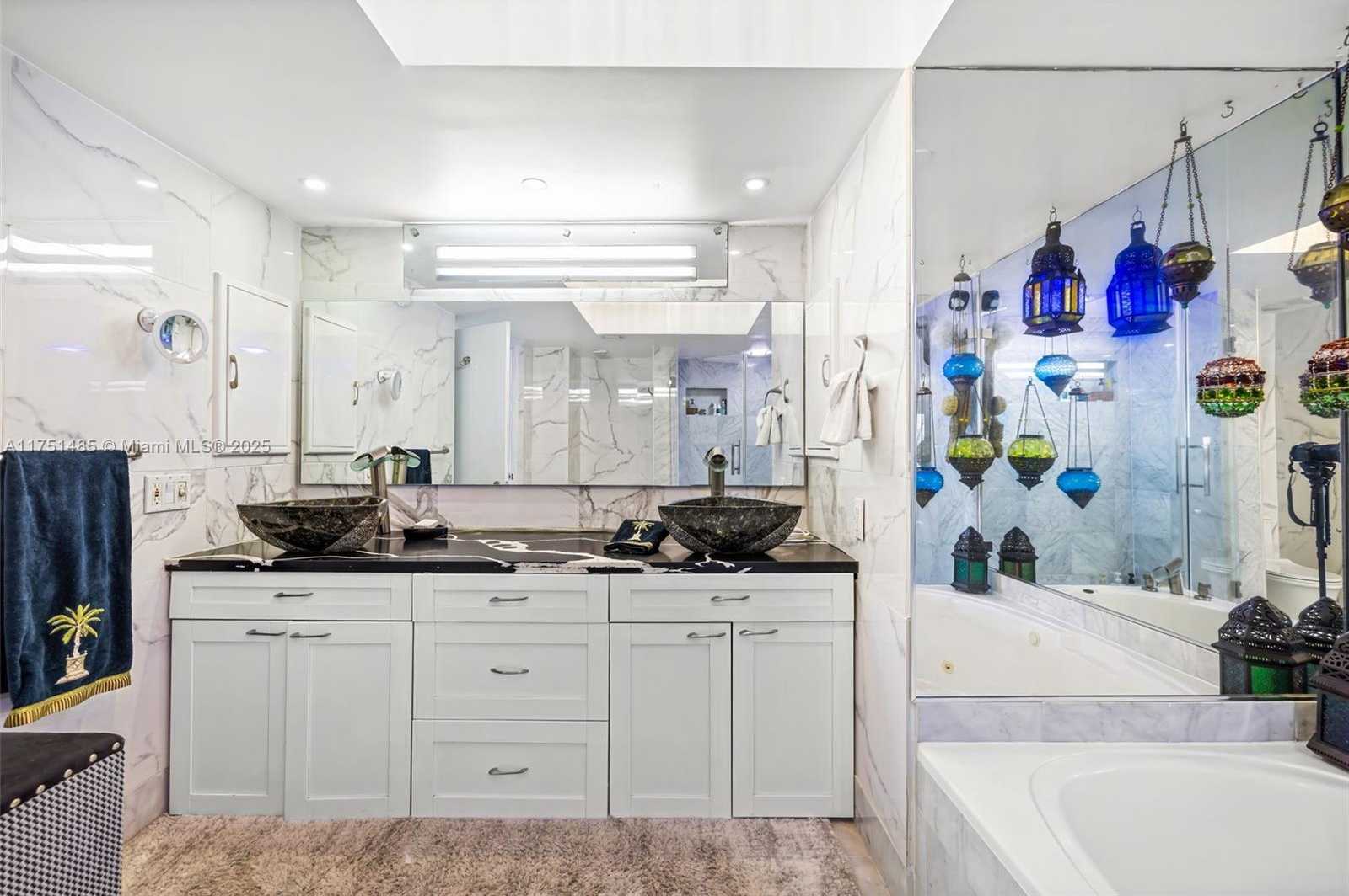 Small Image of 3640 YACHT CLUB DR #1601, Aventura Number 13