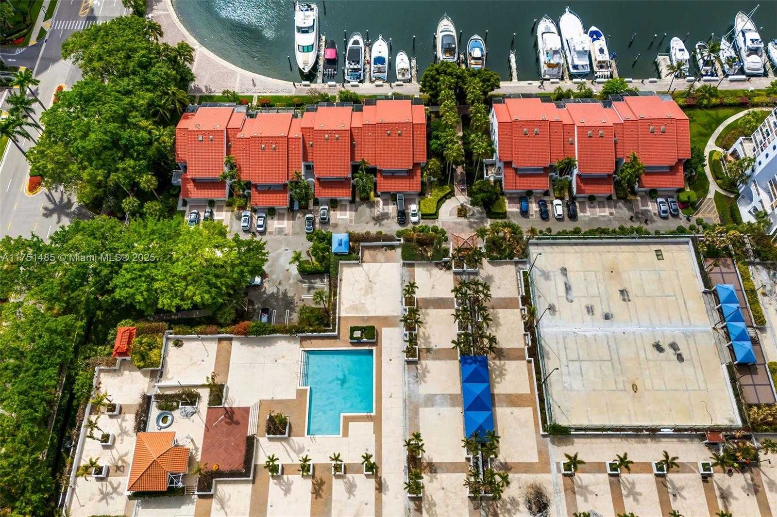 Small Image of 3640 YACHT CLUB DR #1601, Aventura Number 22