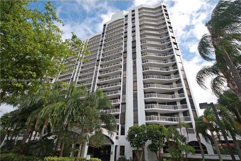 Small Image of 3640 YACHT CLUB DR #1601, Aventura Number 35