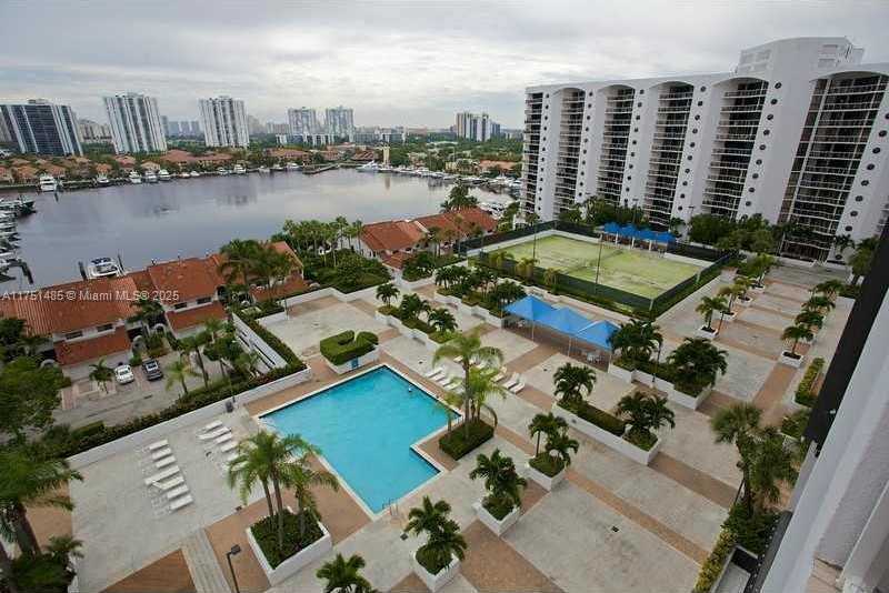 Small Image of 3640 YACHT CLUB DR #1601, Aventura Number 37