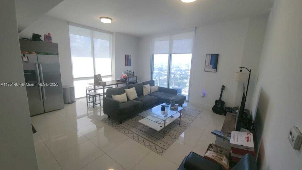 Small Image of 1010 SOUTH WEST 2ND AVE #LPH05, Miami Number 4