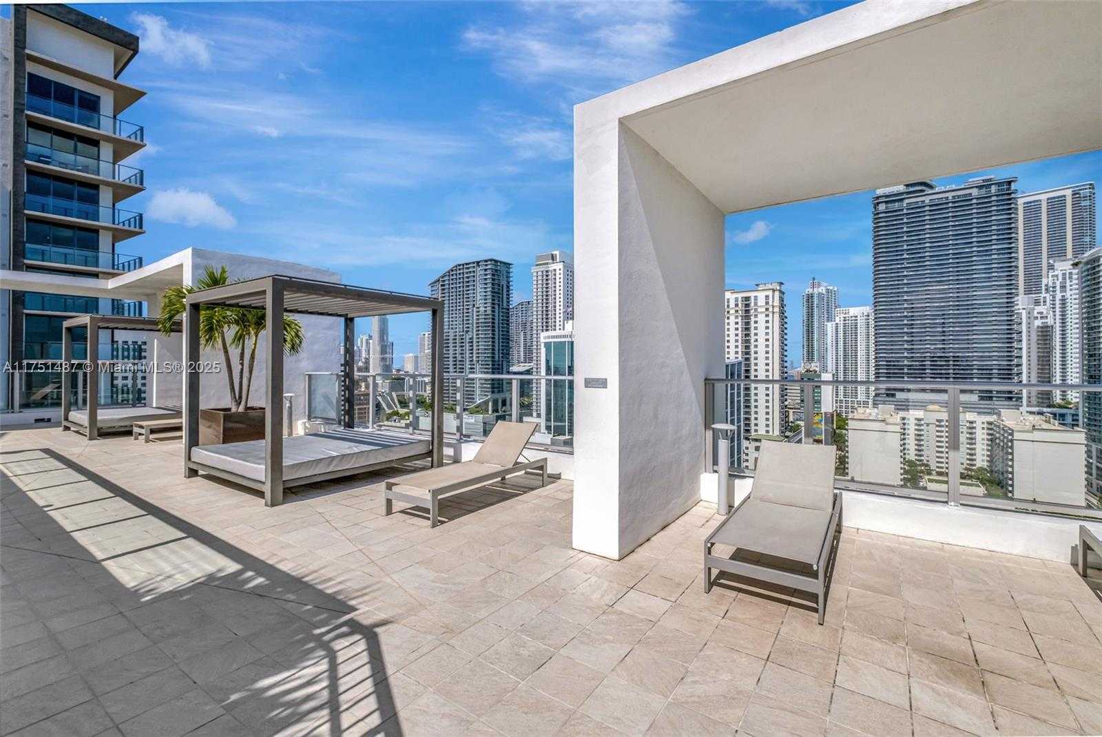 Small Image of 1010 SOUTH WEST 2ND AVE #LPH05, Miami Number 52
